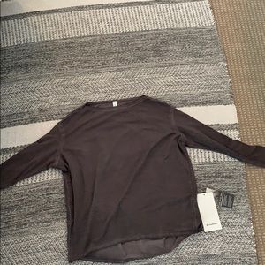 Lululemon grey workout top